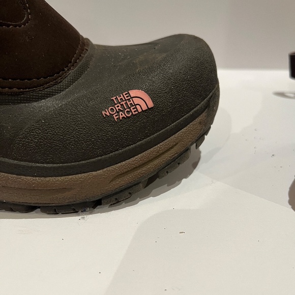 THE NORTH FACE Heat Seeker Winter Boots with Faux Fur Trim - Picture 7 of 10